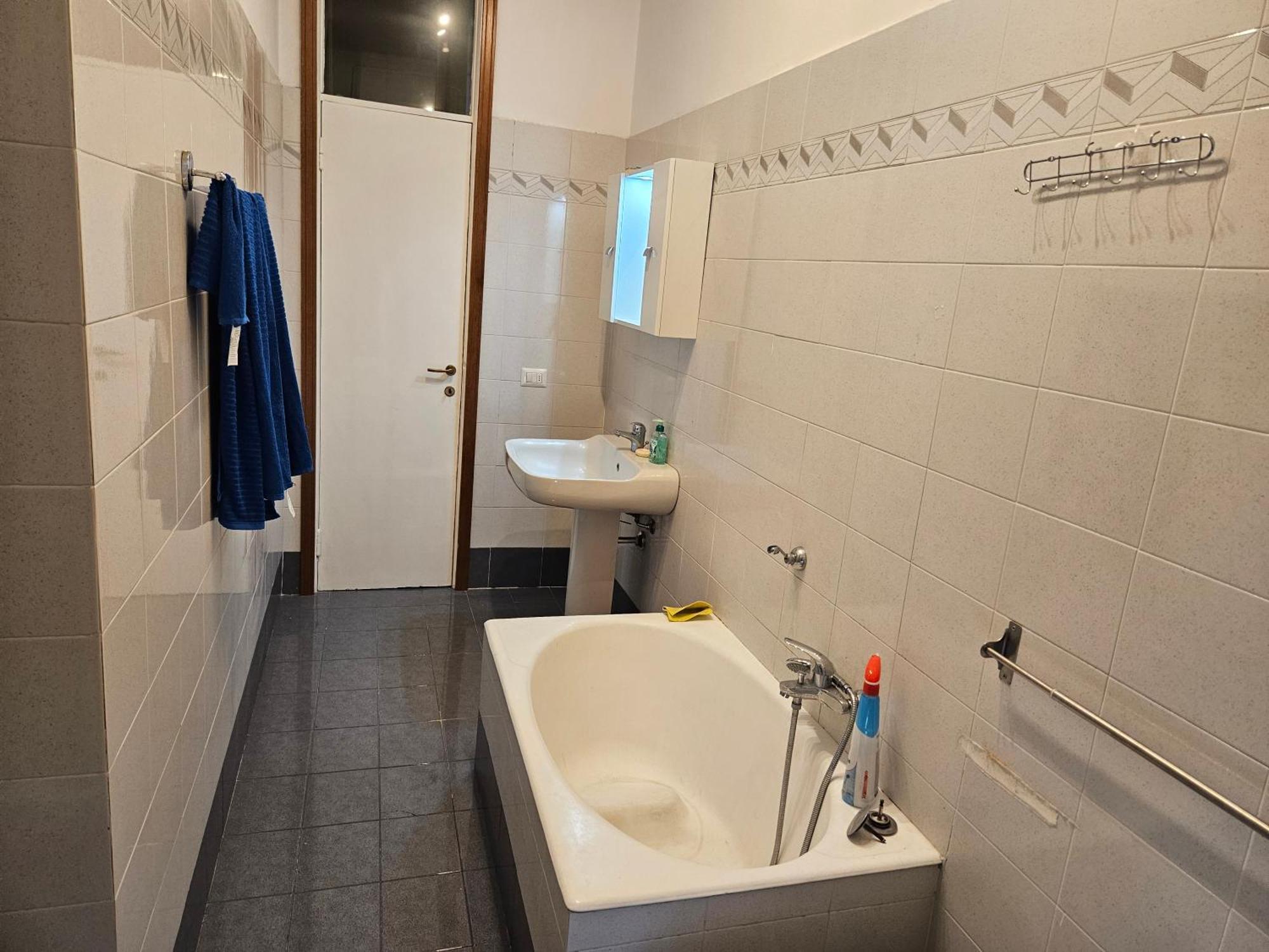 Guesthouse - Metro M1 Sesto Rondo Sesto San Giovanni Buitenkant foto