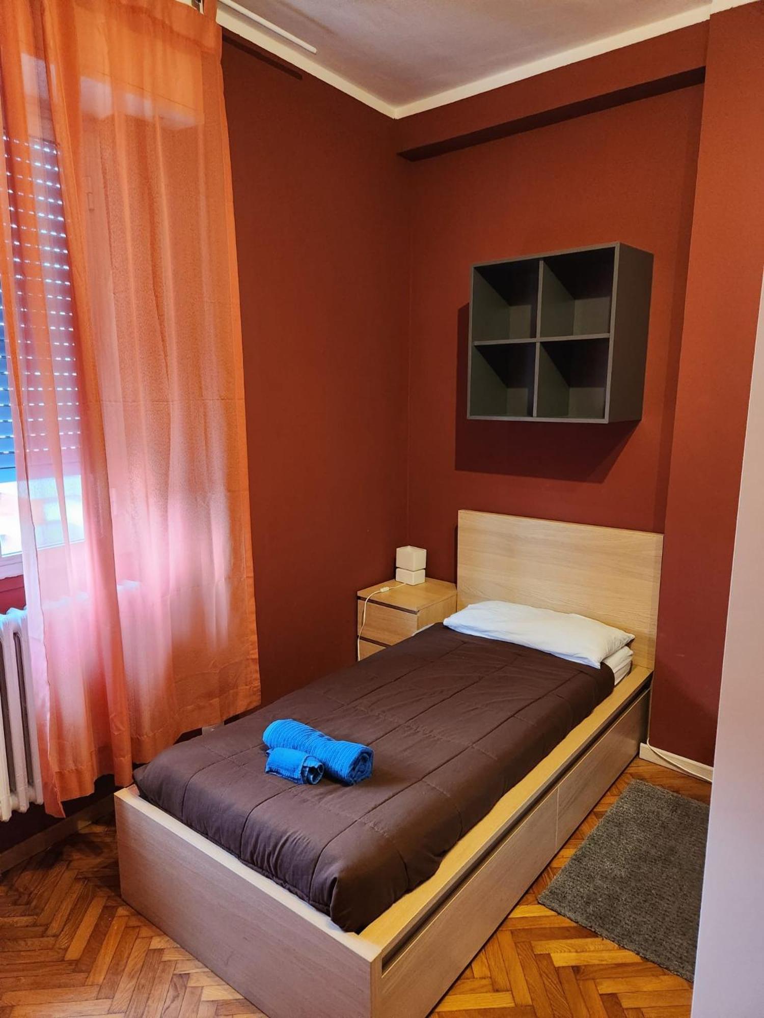 Guesthouse - Metro M1 Sesto Rondo Sesto San Giovanni Buitenkant foto